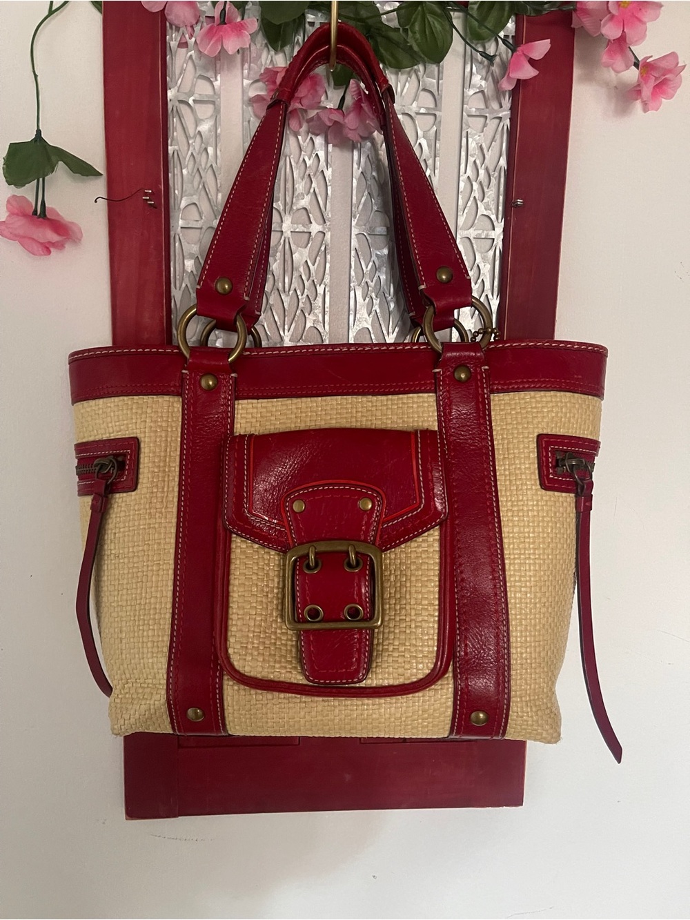 Beautiful 😻 Coach Legacy M05K-113 Straw & Red Leather Buckle Tote Y2K 2005
